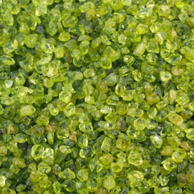 Olivin | Peridot Trommelsteine Ø ca. 2 – 5 mm Edelsteine Heilsteine bei Wunderstein24