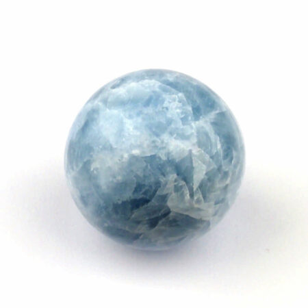 Calcit Kugel hellblau aus Madagaskar in guter Qualität und Farbe Edelsteine Heilsteine bei Wunderstein24