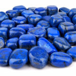 Lapislazuli Trommelsteine Ø 22 – 30 mm Edelsteine Heilsteine bei Wunderstein24