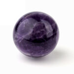 Amethyst Kugel aus Uruguay in bester Farbe Edelsteine Heilsteine bei Wunderstein24