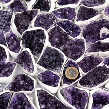 Amethyst Stufe 150 – 160 g aus Brasilien in sehr guter Qualität Edelsteine Heilsteine bei Wunderstein24