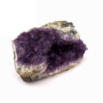 Amethyst Stufe mit Standfläche in schöner Farbe Edelsteine Heilsteine bei Wunderstein24