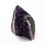 Amethyst Stufe mit Standfläche in sehr schöner Farbe Edelsteine Heilsteine bei Wunderstein24