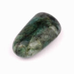 Smaragd Handschmeichler | Trommelstein in bester Qualität und Farbe Edelsteine Heilsteine bei Wunderstein24