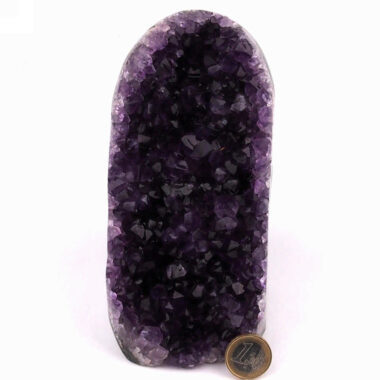 große Amethyst Stufe mit poliertem Rand und Standfläche in Top Farbe und Qualität Edelsteine Heilsteine bei Wunderstein24