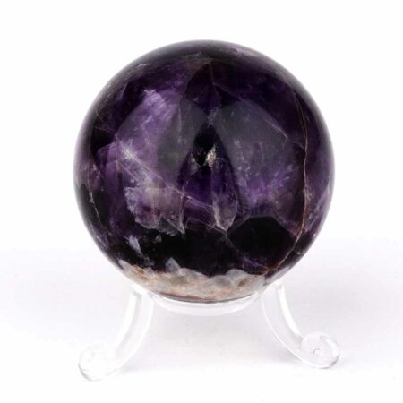 Amethyst Chevron Kugel aus Brasilien Ø 55 mm in sehr guter Farbe Edelsteine Heilsteine bei Wunderstein24