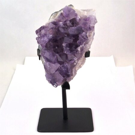 Amethyst Brasilien A – Qualität Stufe mit Ständer Höhe 246 mm Geode Druse Edelsteine Heilsteine bei Wunderstein24