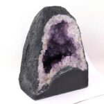 XXL Amethyst Druse A-Qualität Höhe 280 mm / 14470 g Geode Stufe Standfläche Edelsteine Heilsteine bei Wunderstein24