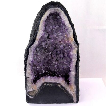 XXL Amethyst Druse A-Qualität Höhe 369 mm / 14230 g Geode Stufe Standfläche Edelsteine Heilsteine bei Wunderstein24