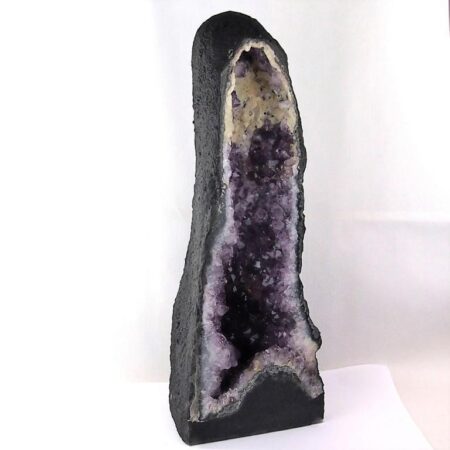 XXL Amethyst Druse AA-Qualität Höhe 493 mm / 13130 g Geode Stufe Standfläche Edelsteine Heilsteine bei Wunderstein24