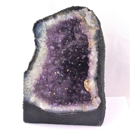 XXL Amethyst Druse A-Qualität Höhe 338 mm / 14020 g Geode Stufe Standfläche Edelsteine Heilsteine bei Wunderstein24