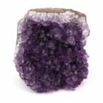 Amethyst Stufe Höhe 109 mm mit Standfläche in sehr schöner Farbe Edelsteine Heilsteine bei Wunderstein24