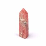 Rhodochrosit Obelisk | Spitze Höhe 64 mm poliert aus Argentinien in bester Farbe Edelsteine Heilsteine bei Wunderstein24