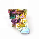 Wismut (Bismuth) Kristall Stufe in einzigartiger Qualität und Farbe Edelsteine Heilsteine bei Wunderstein24