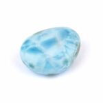 Larimar Handschmeichler | Trommelstein in bester Farbe und Qualität Edelsteine Heilsteine bei Wunderstein24