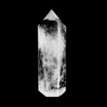 große Bergkristall Spitze Höhe 132 mm transparent aus Brasilien Edelsteine Heilsteine bei Wunderstein24