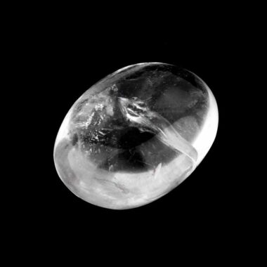 Bergkristall Handschmeichler Ø 47 mm transparent und glasklar Edelsteine Heilsteine bei Wunderstein24