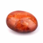 Karneol | Carneol Handschmeichler aus Madagaskar in wunderschöner Farbe Ø 53 mm Edelsteine Heilsteine bei Wunderstein24