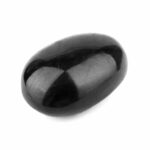 Turmalin | Schörl Handschmeichler | Massagesteinstein schwarz Ø 59 mm Edelsteine Heilsteine bei Wunderstein24