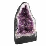 XXL Amethyst Druse AA-Qualität Höhe 390 mm / 19030 g Geode Stufe Standfläche Edelsteine Heilsteine bei Wunderstein24