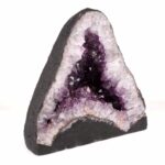XXL Amethyst Druse AA-Qualität Höhe 329 mm / 19700 g Geode Stufe Standfläche Edelsteine Heilsteine bei Wunderstein24