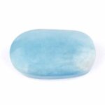 Aquamarin | Beryl Handschmeichler | Massagestein Ø 59 mm in bester Qualität und Farbe Edelsteine Heilsteine bei Wunderstein24