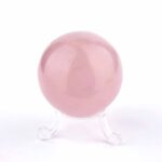 große Rosenquarz Kugel Ø 54 mm aus Madagaskar in sehr guter Qualität und Farbe Edelsteine Heilsteine bei Wunderstein24
