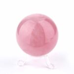 große Rosenquarz Kugel Ø 61 mm aus Madagaskar in sehr guter Qualität und Farbe Edelsteine Heilsteine bei Wunderstein24