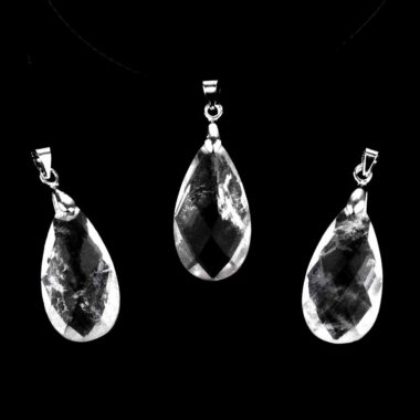 Bergkristall facettierter Tropfen | Cabochon Anhänger mit Silber rhodinierter Öse Edelsteine Heilsteine bei Wunderstein24