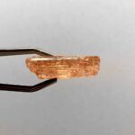 großer Topas Imperial | Goldtopas Kristall Länge 23,5 mm Edelsteine Heilsteine bei Wunderstein24 großer Topas Imperial | Goldtopas Kristall Länge 23,5 mm Edelsteine Heilsteine bei Wunderstein24