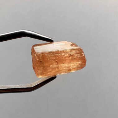 großer Topas Imperial | Goldtopas Kristall Länge 14,5 mm Edelsteine Heilsteine bei Wunderstein24