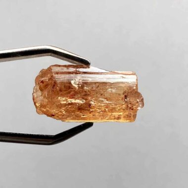 großer Topas Imperial | Goldtopas Kristall Länge 21 mm Edelsteine Heilsteine bei Wunderstein24