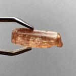 großer Topas Imperial | Goldtopas Kristall Länge 21,5 mm Edelsteine Heilsteine bei Wunderstein24 großer Topas Imperial | Goldtopas Kristall Länge 21,5 mm Edelsteine Heilsteine bei Wunderstein24