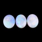 Opal Australien 11 x 9 x 2,2 mm Cabochon oval in bester Qualität Edelsteine Heilsteine bei Wunderstein24