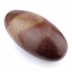 großer Shiva Lingam Heilstein Länge 210 mm vom Fluß Narmada in Indien Energiestein Edelsteine Heilsteine bei Wunderstein24 großer Shiva Lingam Heilstein Länge 210 mm vom Fluß Narmada in Indien Energiestein Edelsteine Heilsteine bei Wunderstein24