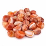 Achat | Streifenachat natur | orange Trommelsteine Ø 30 – 45 mm Edelsteine Heilsteine bei Wunderstein24