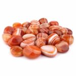 Achat | Streifenachat natur | orange Trommelsteine Ø 30 – 45 mm Edelsteine Heilsteine bei Wunderstein24