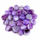 Achat | Streifenachat lila | violett Trommelsteine Ø 25 – 35 mm Edelsteine Heilsteine bei Wunderstein24