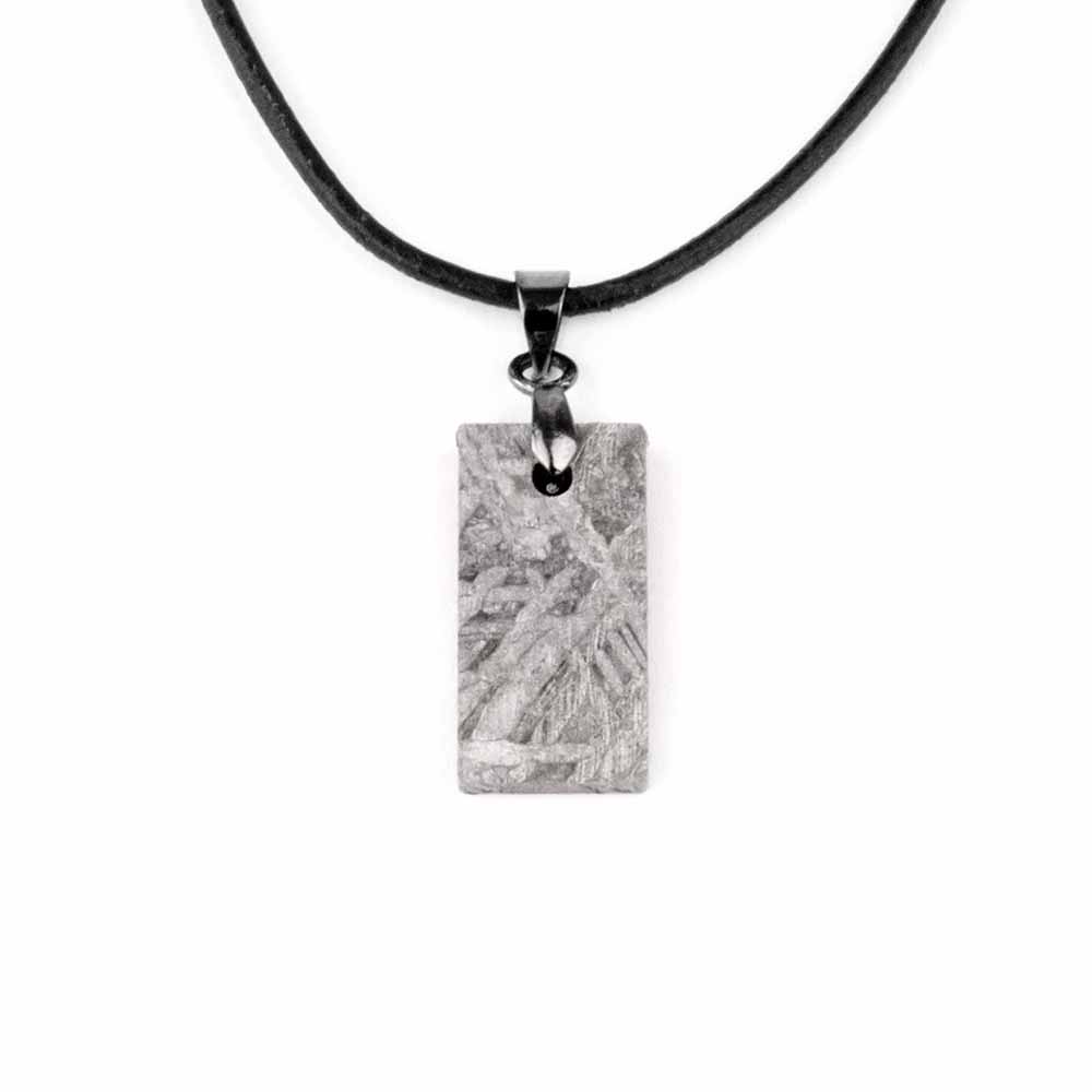 Meteorit Aletai Anhänger mit 925 Sterling-Silber Öse und schwarzem Satinband Edelsteine Heilsteine bei Wunderstein24 Meteorit Aletai Anhänger mit 925 Sterling-Silber Öse und schwarzem Satinband Edelsteine Heilsteine bei Wunderstein24