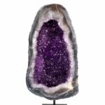 große Amethyst Stufe Höhe 448 mm aus Brasilien in wunderschöner Farbe Edelsteine Heilsteine bei Wunderstein24 große Amethyst Stufe Höhe 448 mm aus Brasilien in wunderschöner Farbe Edelsteine Heilsteine bei Wunderstein24