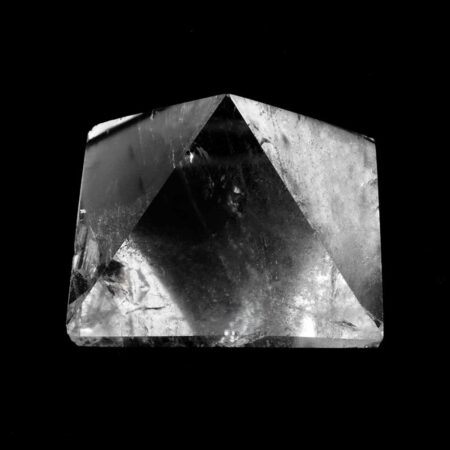 Bergkristall Pyramide AAA-Qualität transparent und glasklar aus Brasilien Edelsteine Heilsteine bei Wunderstein24