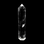 große Bergkristall Spitze Höhe 140 mm transparent und glasklar aus Brasilien Edelsteine Heilsteine bei Wunderstein24
