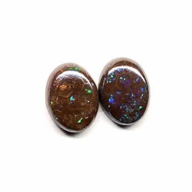 Boulder Opal Australien 12 x 9 x 3,2 mm Cabochon oval in bester Qualität Edelsteine Heilsteine bei Wunderstein24