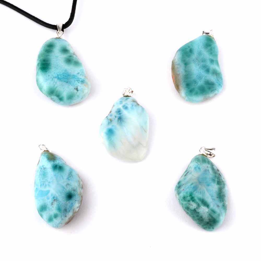 Larimar Anhänger mit 925 Sterling-Silber Stiftöse A-Qualität Edelsteine Heilsteine bei Wunderstein24 Larimar Anhänger mit 925 Sterling-Silber Stiftöse A-Qualität Edelsteine Heilsteine bei Wunderstein24