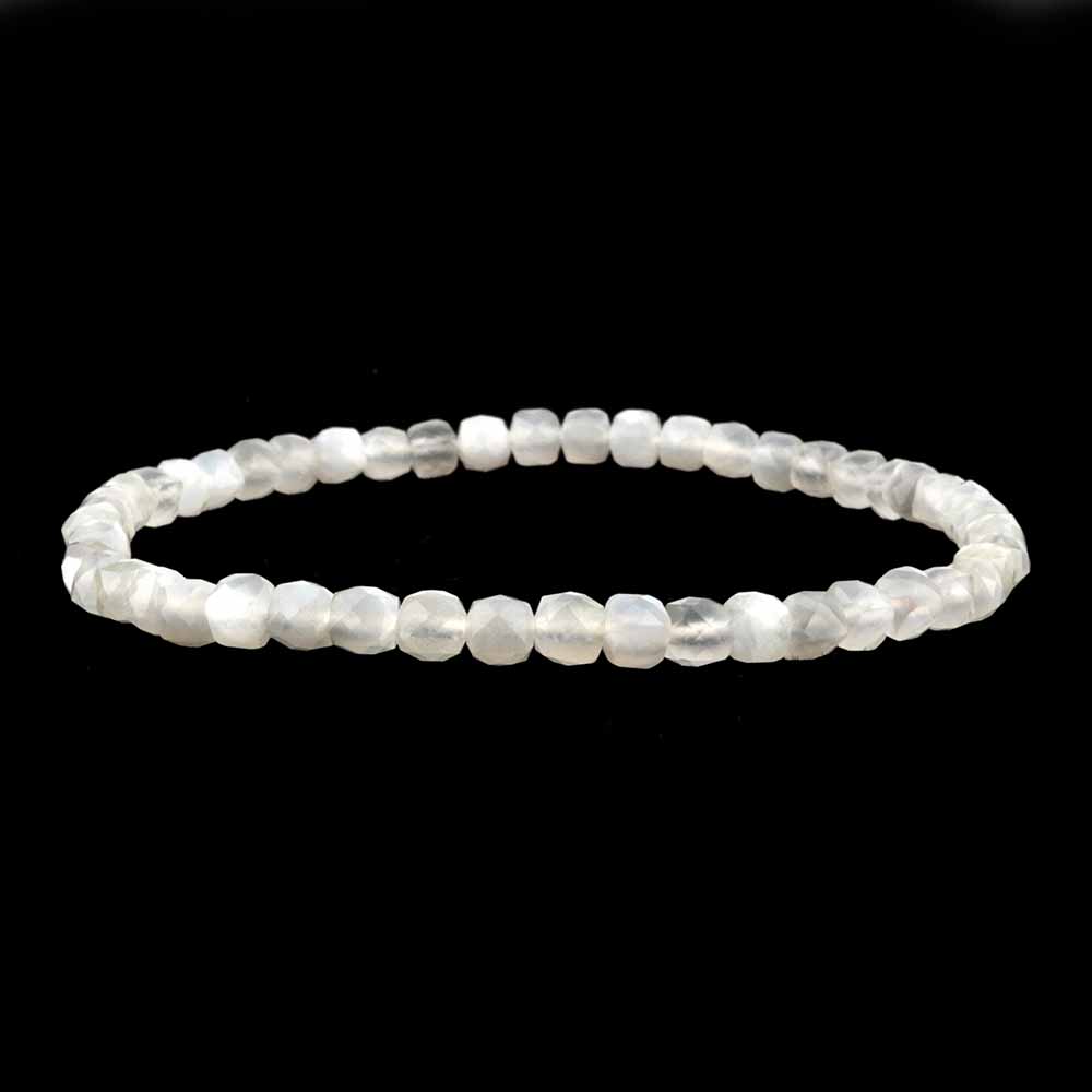 Mondstein weiß facettiertes Ø 4,2 mm Perlen Armband flexibel und dehnbar Edelsteine Heilsteine bei Wunderstein24 Mondstein weiß facettiertes Ø 4,2 mm Perlen Armband flexibel und dehnbar Edelsteine Heilsteine bei Wunderstein24