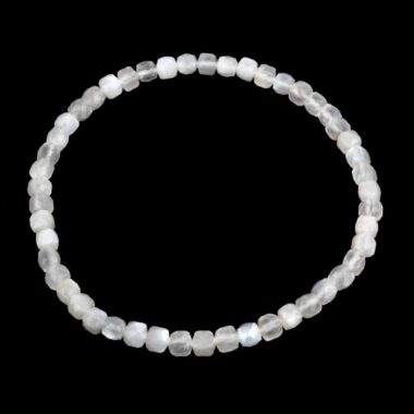 Mondstein weiß facettiertes Ø 4,2 mm Perlen Armband flexibel und dehnbar Edelsteine Heilsteine bei Wunderstein24 Mondstein weiß facettiertes Ø 4,2 mm Perlen Armband flexibel und dehnbar Edelsteine Heilsteine bei Wunderstein24