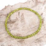 Olivin | Peridot Ø 3,5 mm Kugel | Perlen Armband flexibel und dehnbar Edelsteine Heilsteine bei Wunderstein24