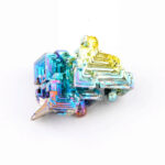 Wismut | Bismuth Kristall Stufe in einzigartiger Qualität & Farbe Edelsteine Heilsteine bei Wunderstein24 Wismut | Bismuth Kristall Stufe in einzigartiger Qualität & Farbe Edelsteine Heilsteine bei Wunderstein24