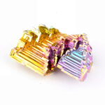 Wismut | Bismuth Kristall Stufe in einzigartiger Qualität & Farbe Edelsteine Heilsteine bei Wunderstein24 Wismut | Bismuth Kristall Stufe in einzigartiger Qualität & Farbe Edelsteine Heilsteine bei Wunderstein24