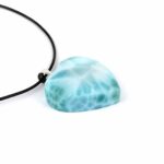 Larimar Herz Anhänger Länge 31 mm mit 925 Sterling-Silberöse in bester Qualität und Farbe Edelsteine Heilsteine bei Wunderstein24